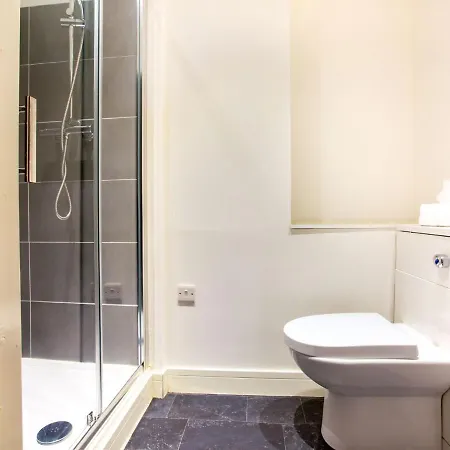 Appealing In Bradford Near Forster Square Retail Park